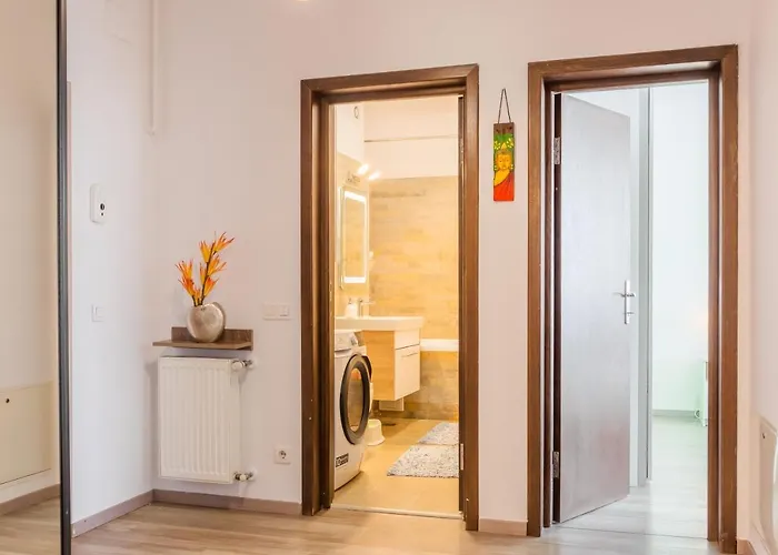 Lovely With View * 부쿠레슈티