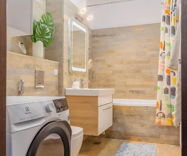 아파트 Lovely With View *