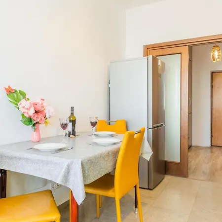 Lovely With View * Bukarest