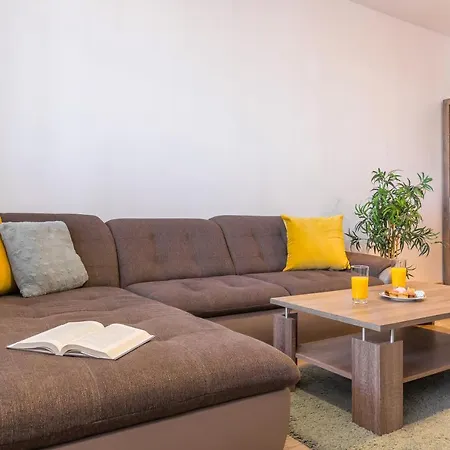 Apartment Lovely With View